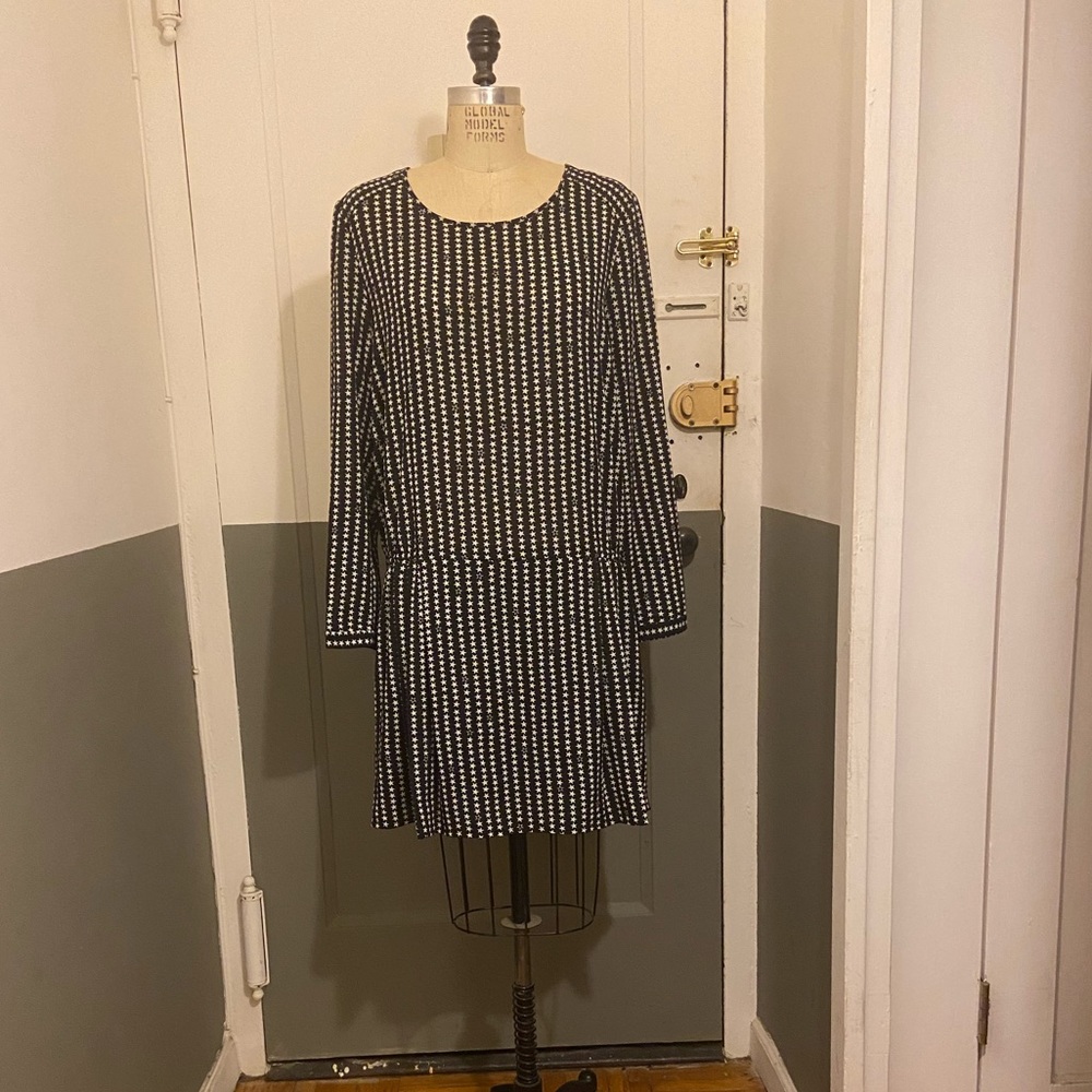 Black & White Star Printed, Drop-Waist Dress